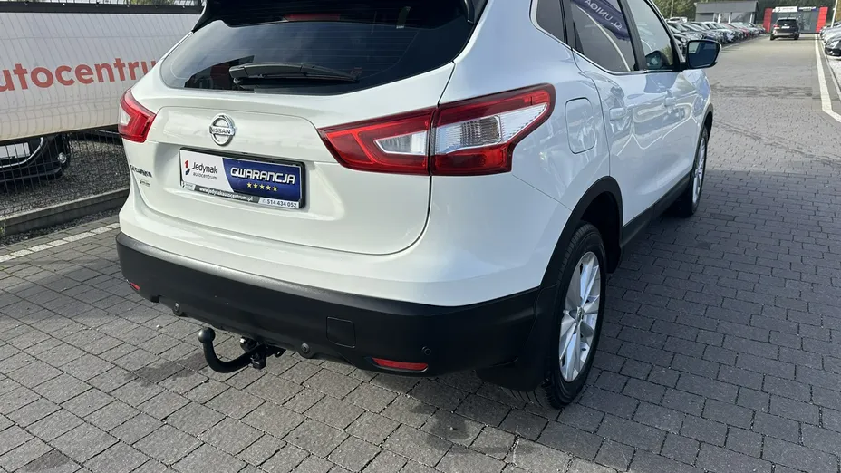 NISSAN Qashqai -
