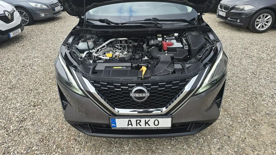 NISSAN Qashqai -
