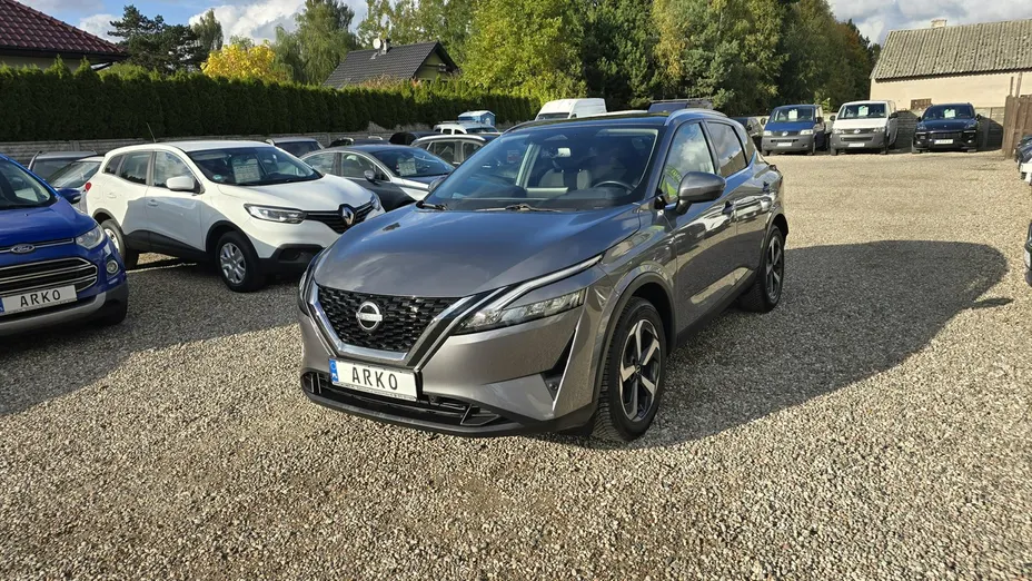 NISSAN Qashqai -