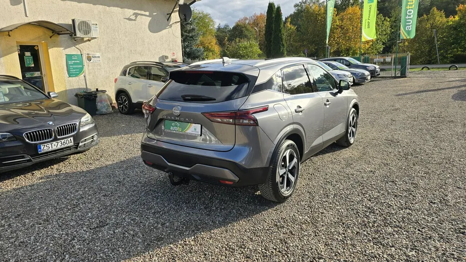 NISSAN Qashqai -