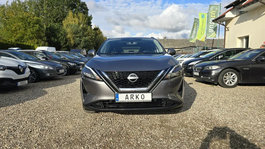 NISSAN Qashqai -