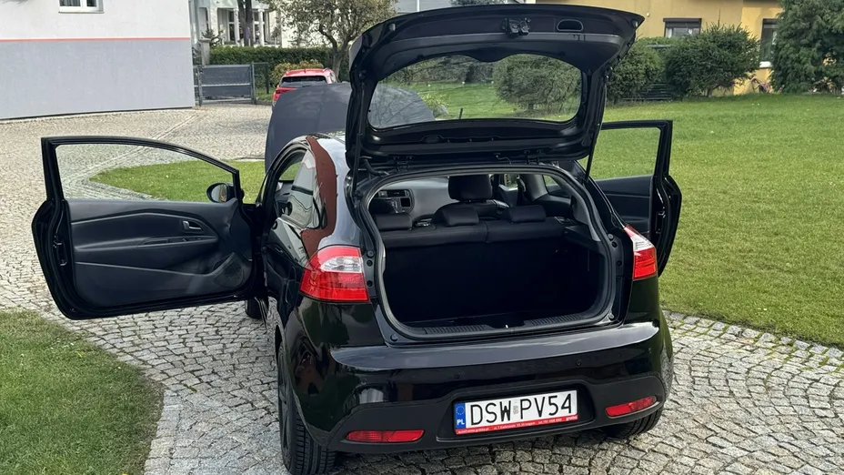 KIA Rio -