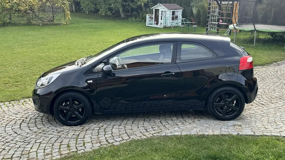KIA Rio -