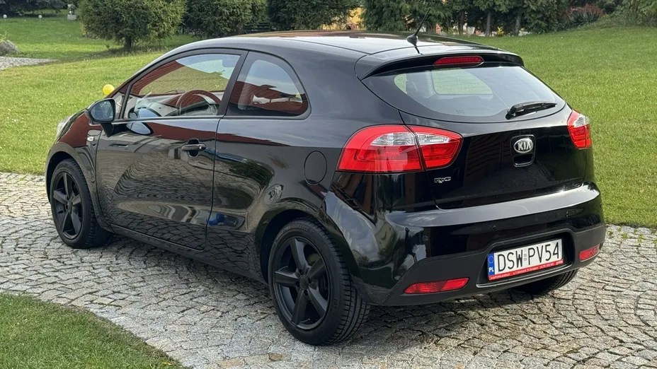 KIA Rio -