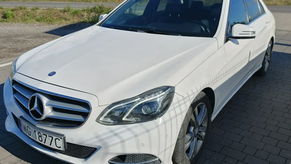 MERCEDES-BENZ E Klasa -