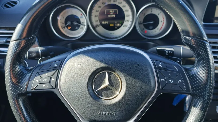 MERCEDES-BENZ E Klasa -