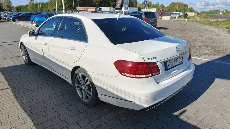 MERCEDES-BENZ E Klasa -