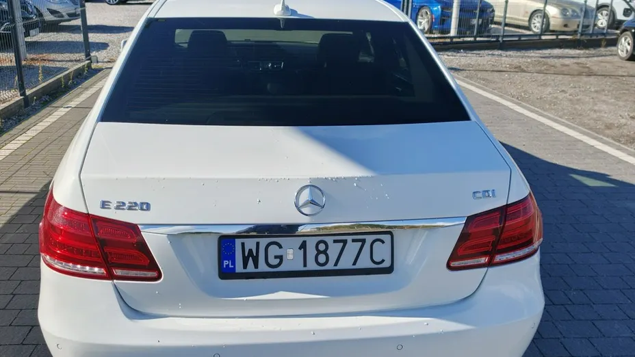 MERCEDES-BENZ E Klasa -