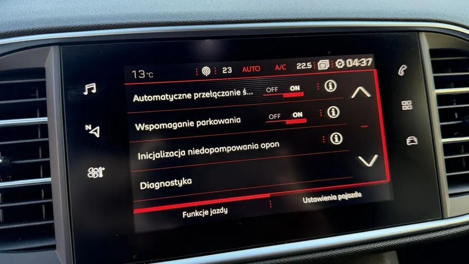 PEUGEOT 308 -