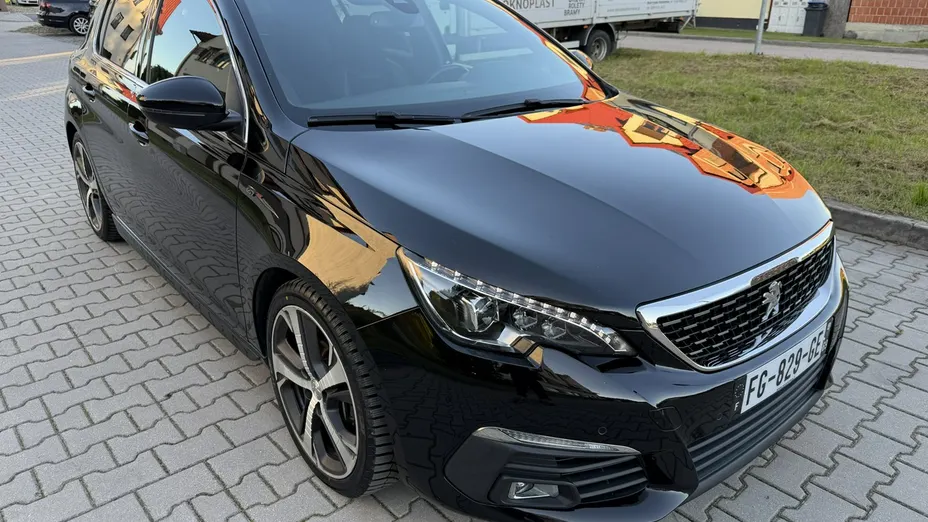 PEUGEOT 308 -