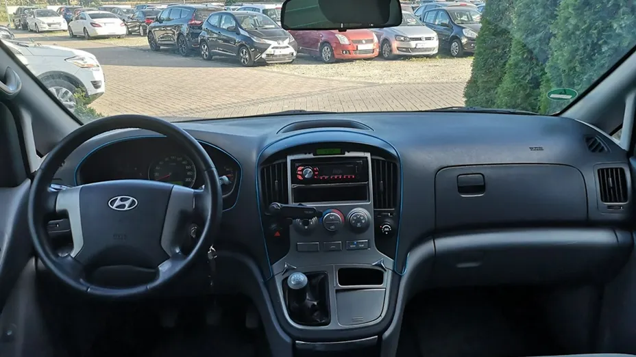 HYUNDAI H-1 -