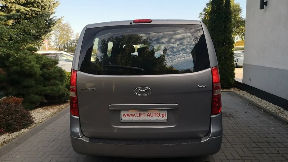 HYUNDAI H-1 -