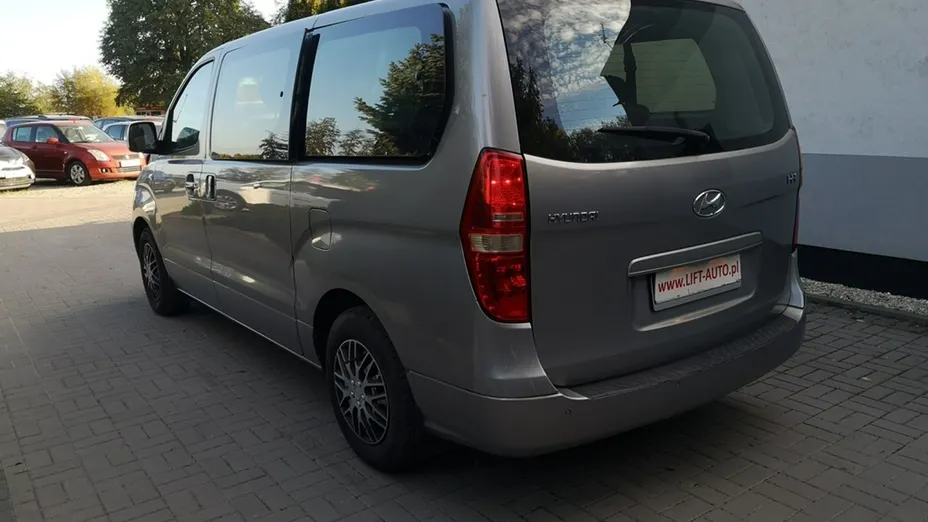 HYUNDAI H-1 -