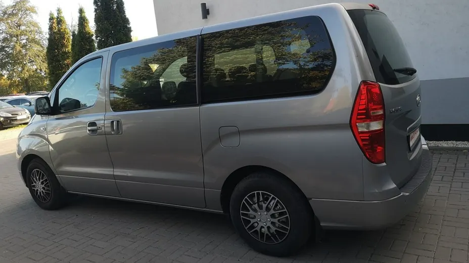 HYUNDAI H-1 -