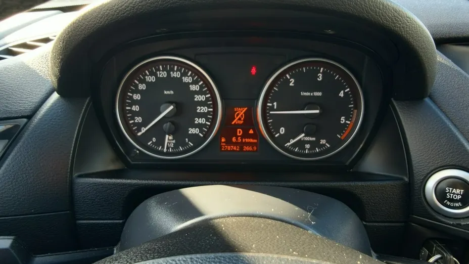 BMW X1 -