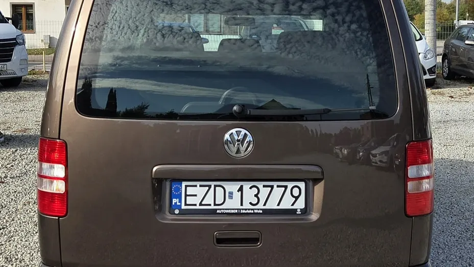 VOLKSWAGEN Caddy -