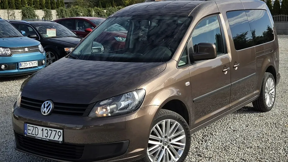 VOLKSWAGEN Caddy -