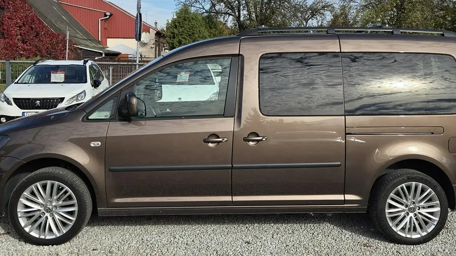 VOLKSWAGEN Caddy -