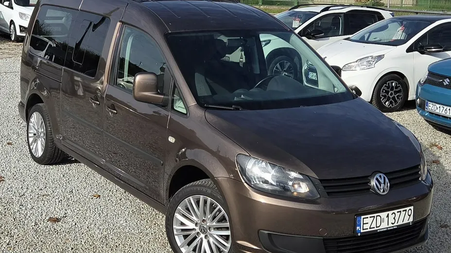 VOLKSWAGEN Caddy -