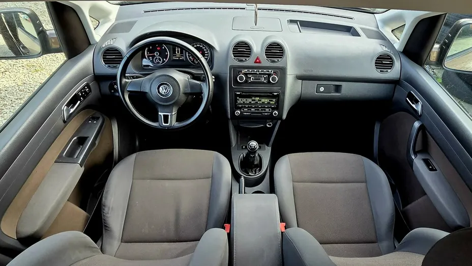 VOLKSWAGEN Caddy -