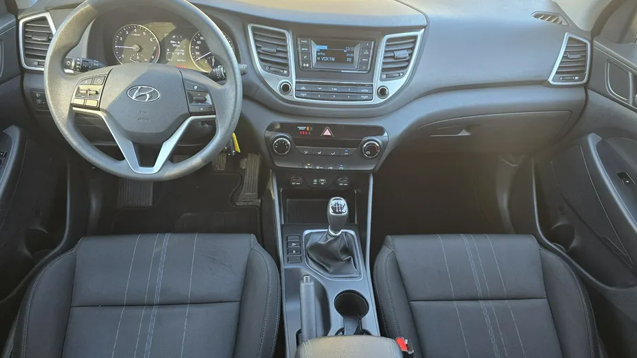 HYUNDAI Tucson -