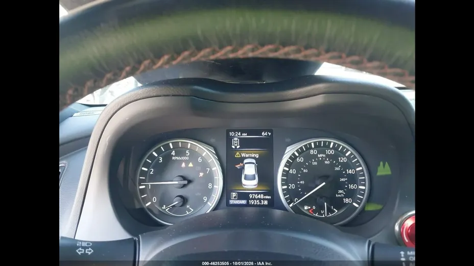 INFINITI Q50 -