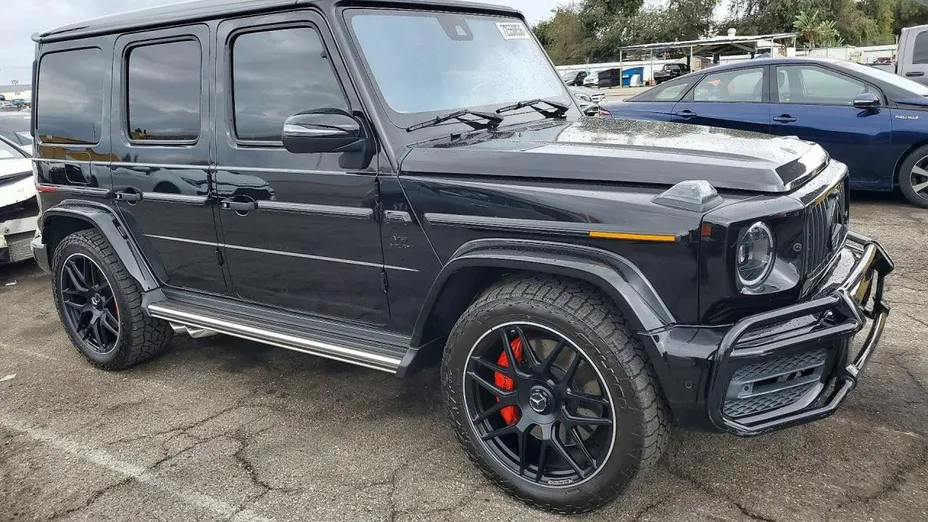 MERCEDES-BENZ Klasa G -