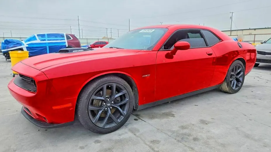 DODGE Challenger -