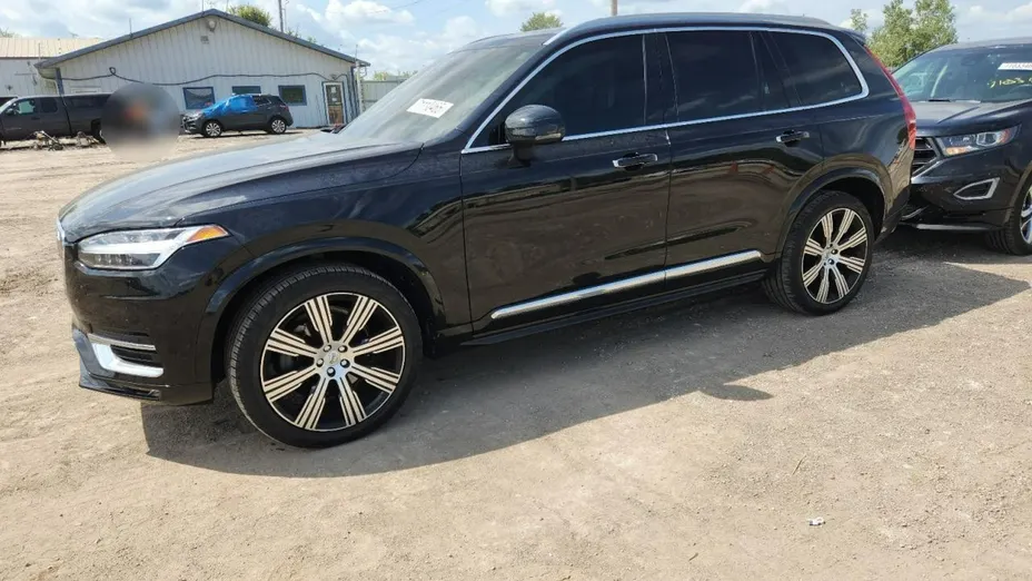 VOLVO XC90 -