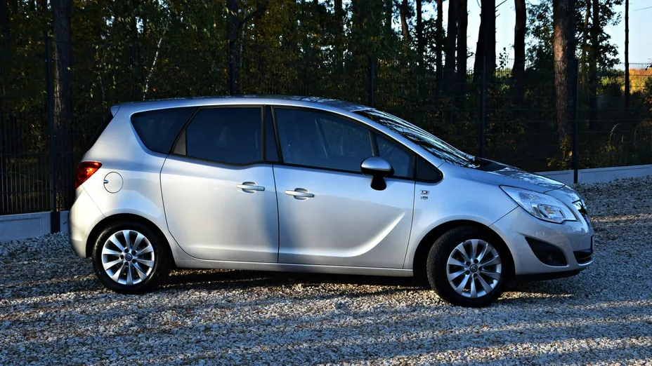 OPEL Meriva -