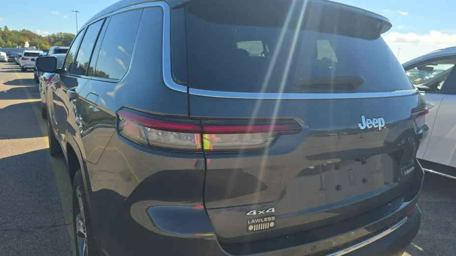 JEEP Grand Cherokee -