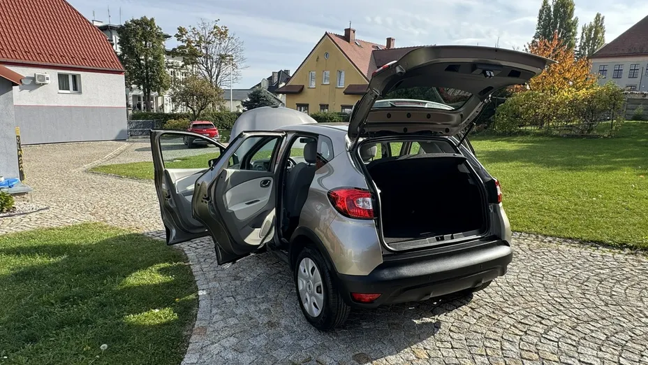 RENAULT Captur -