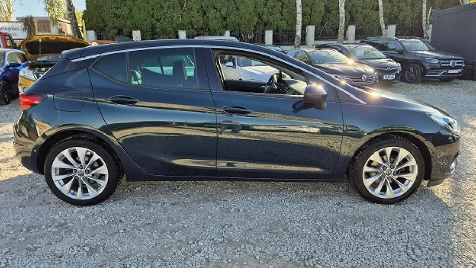 OPEL Astra -