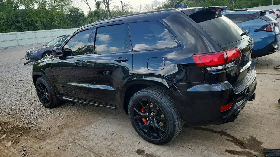 JEEP Grand Cherokee -