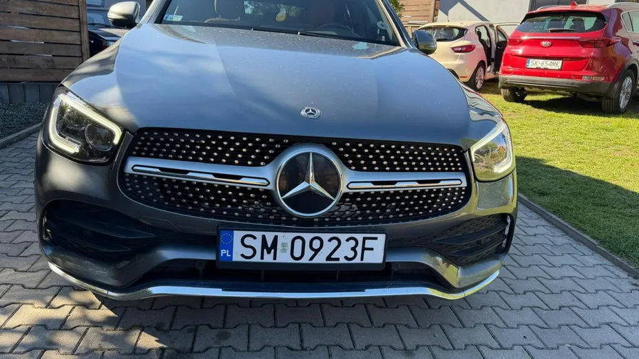 MERCEDES-BENZ GLC -
