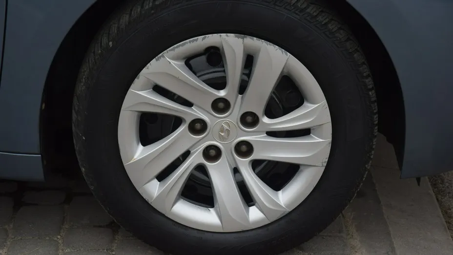 HYUNDAI i40 -