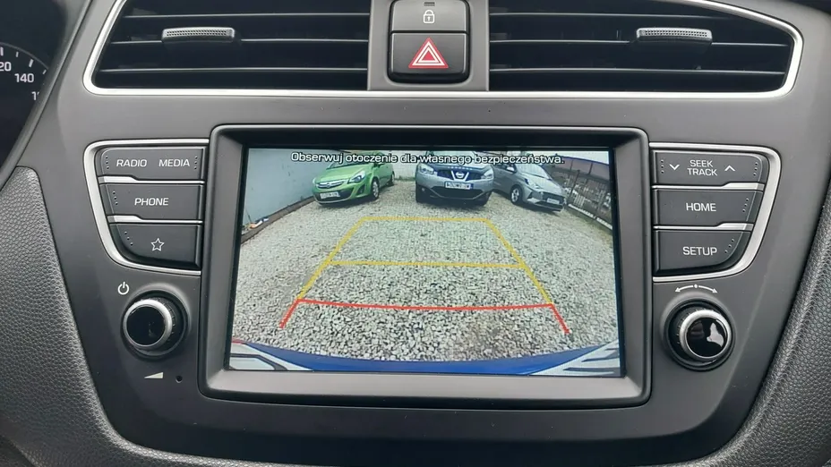 HYUNDAI i20 -