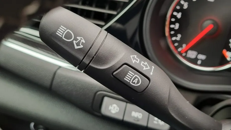 OPEL Insignia -
