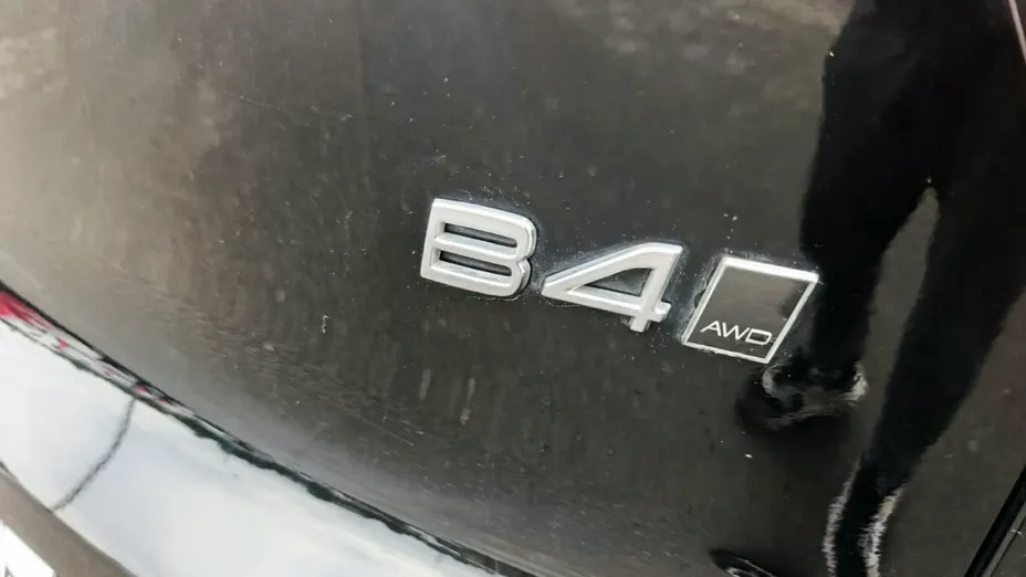 VOLVO XC40 -