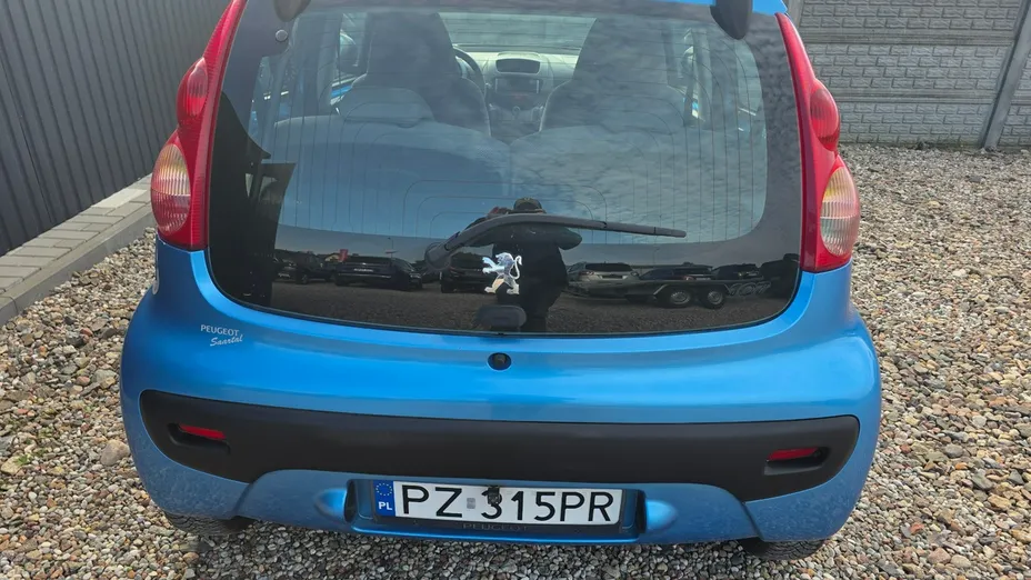 PEUGEOT 107 -