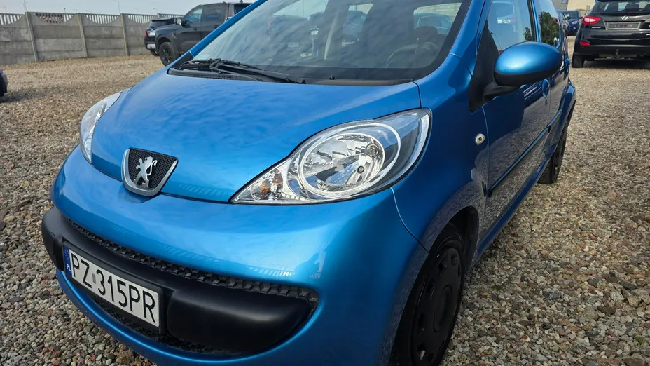 PEUGEOT 107 -