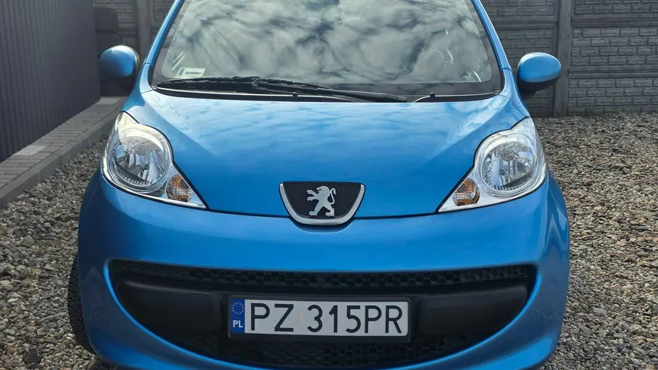 PEUGEOT 107 -