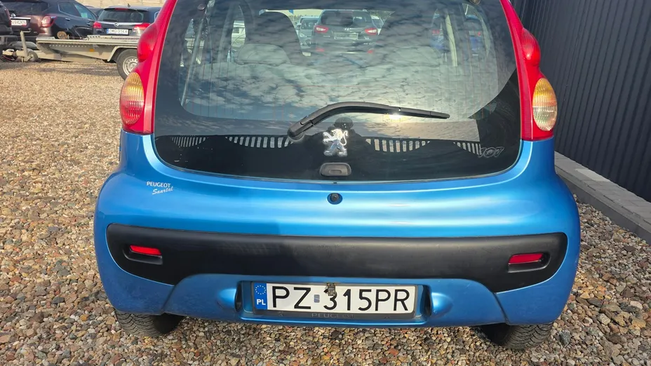 PEUGEOT 107 -