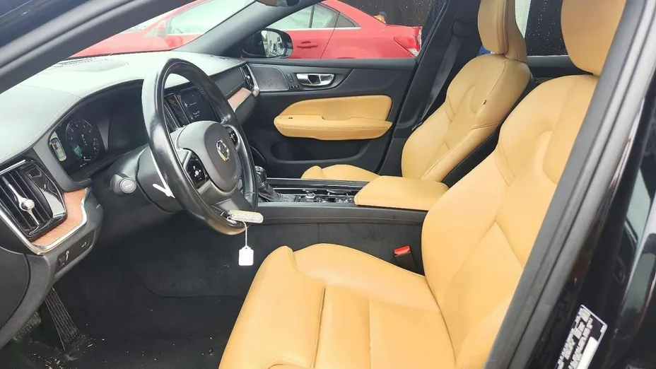 VOLVO S60 -