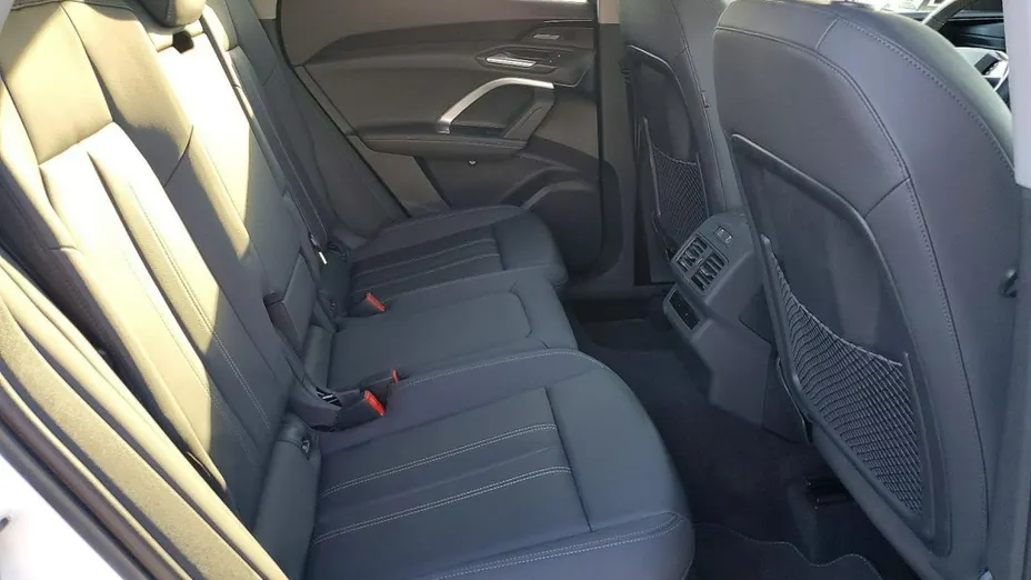 AUDI Q5 -