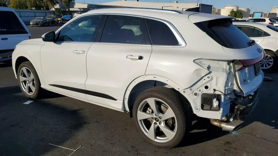 AUDI Q5 -