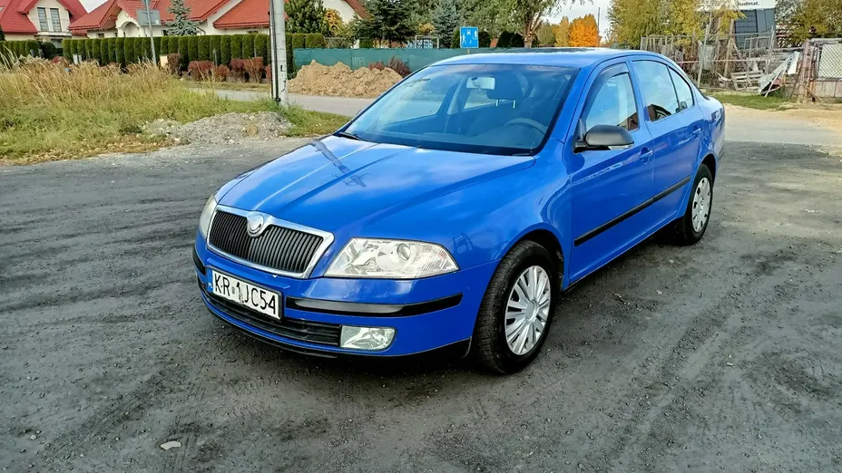 SKODA Octavia -