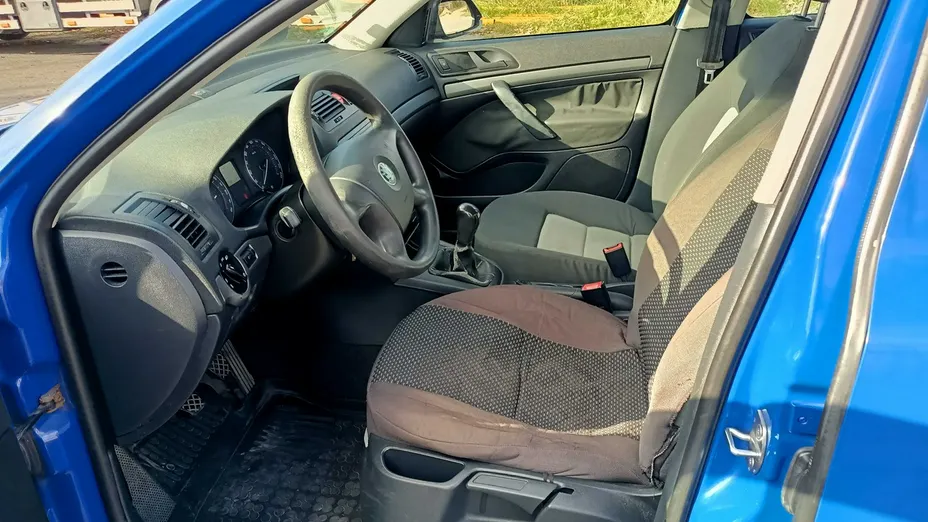 SKODA Octavia -