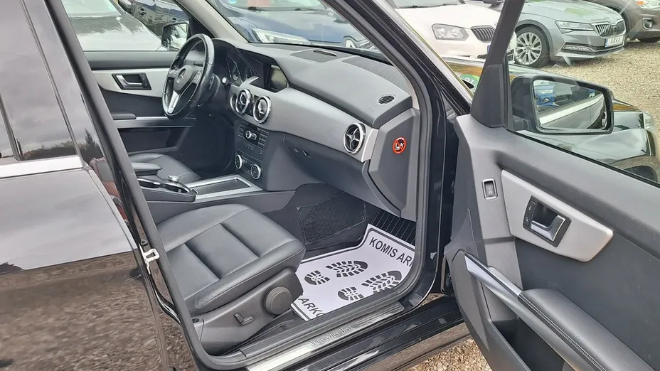 MERCEDES-BENZ GLK -