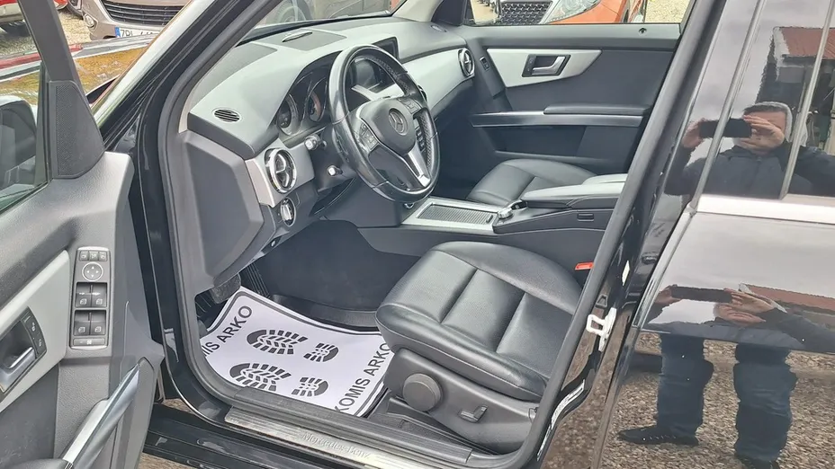 MERCEDES-BENZ GLK -
